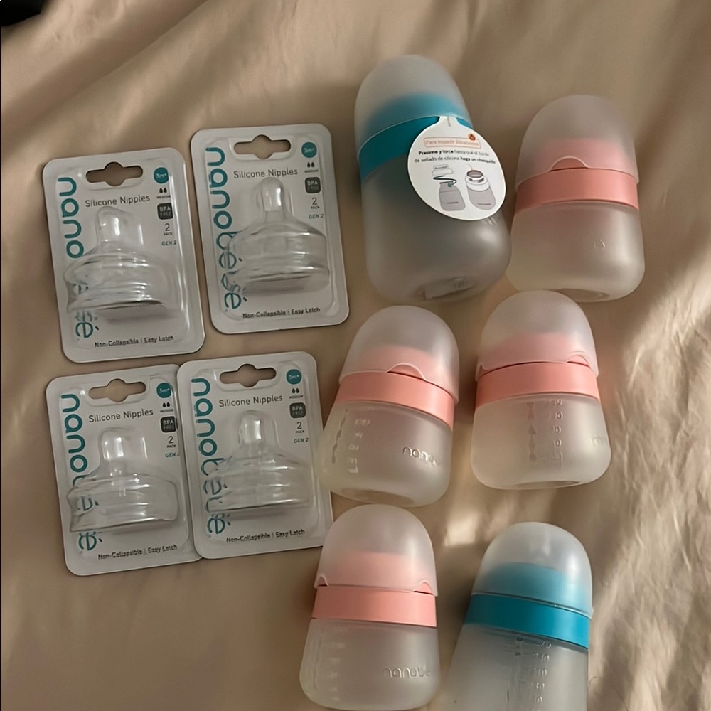 Nanobébé Baby Bottles with Silicone Nipples